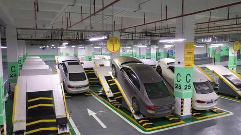 China’s Chongqing introduces innovative parking method, improves utilization