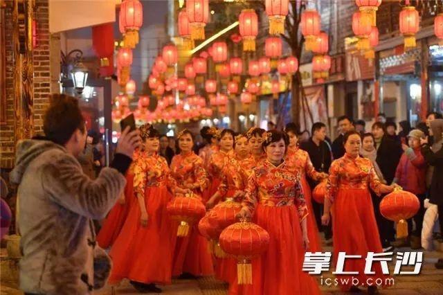 Changsha Holds Varied Cultural Activities to Greet Lantern Festival