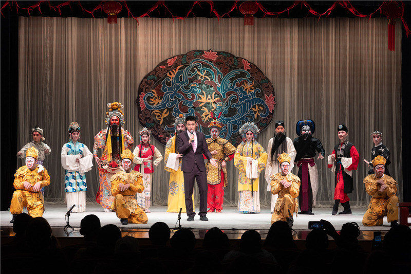 Traditional opera inspires overseas students