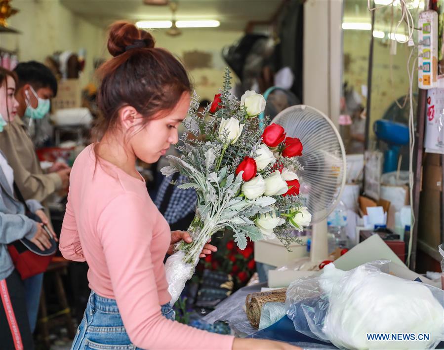 Kunming-Bangkok Expressway facilitates flower trade between China and Thailand