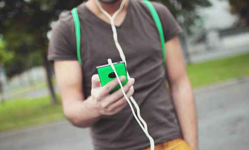 Audio apps grow in popularity among Chinese netizens