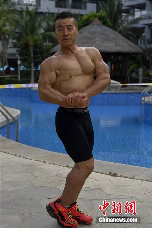 70-year-old bodybuilder will change your perception of what a retiree looks  like - People's Daily Online