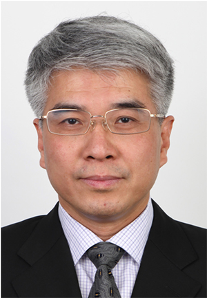 Luo Hua, member of the Board of Directors, Deputy Editor-in-Chief of People’s Daily Online