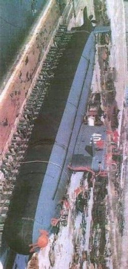The PLA Navy's first nuclear submarine hit the waters on Dec. 26, 1970. On Aug. 1, 1974, China's first attack nuclear submarine was commissioned. It was named the “Long March I” with pennant number 401.