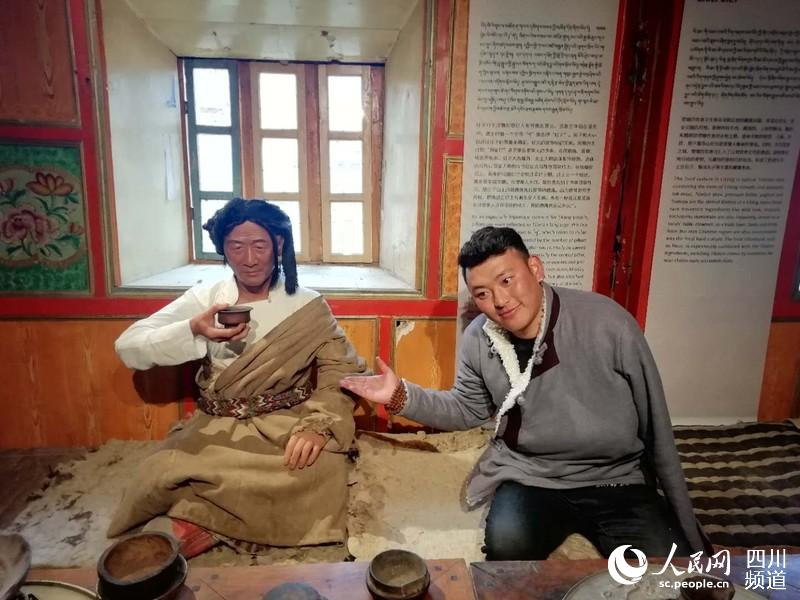 Wax museum in SW China shows life of Kamba Tibetans
