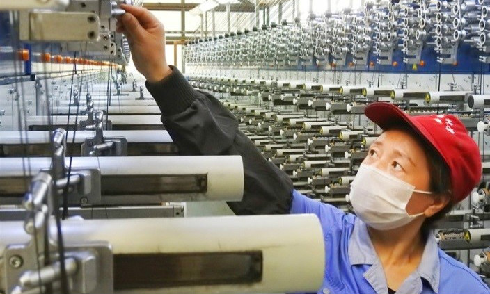China’s industrial profits return to black despite trade war