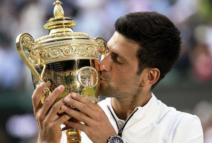 Djokovic beats Federer to win his fifth Wimbledon title