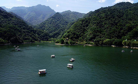 Summer scenery of Qinling Mountains