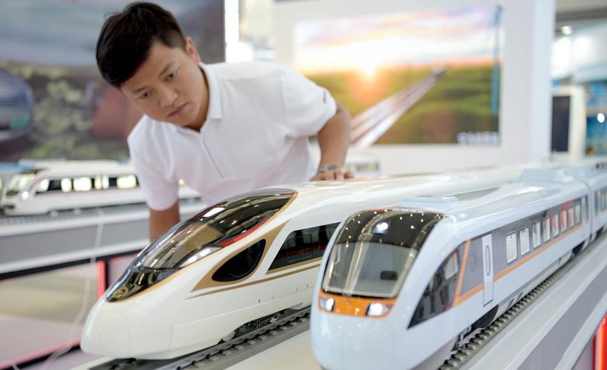 14th China Xi'an Int'l Science &Tech Industry Expo opens in Shaanxi
