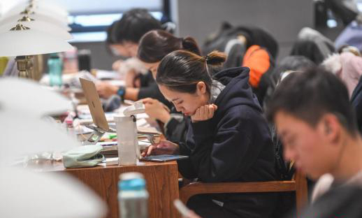 Paid study rooms become popular across China