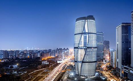 Leeza SOHO tower to light up as Beijing's new name card