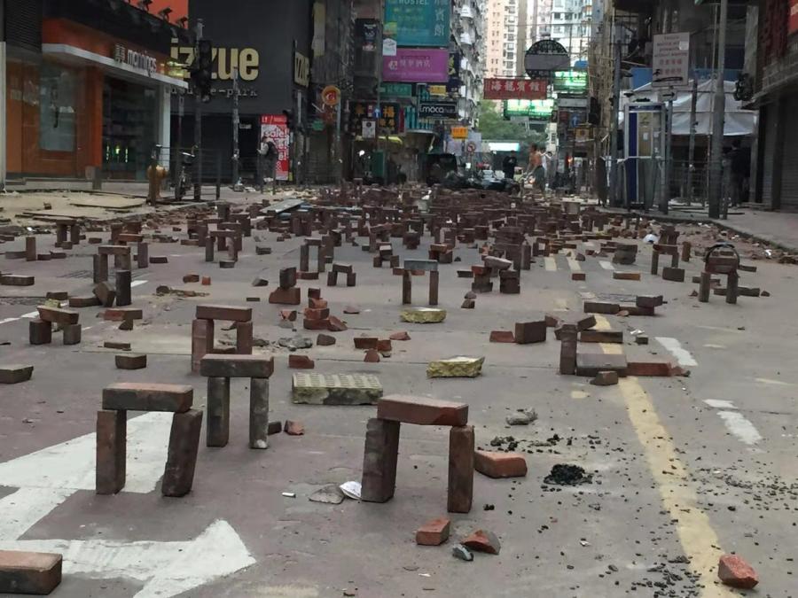 Volunteers clear the way for HK's recovery
