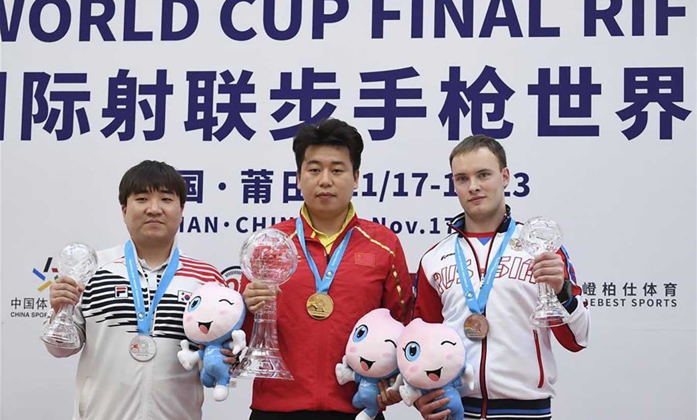 Pang Wei wins men's 10m air pistol gold at ISSF World Cup