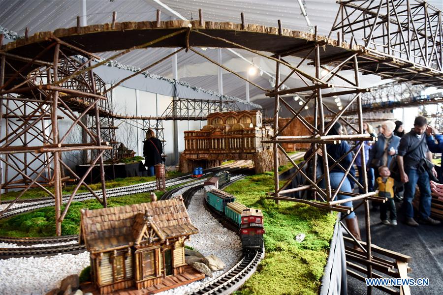 Holiday Train Show held in New York