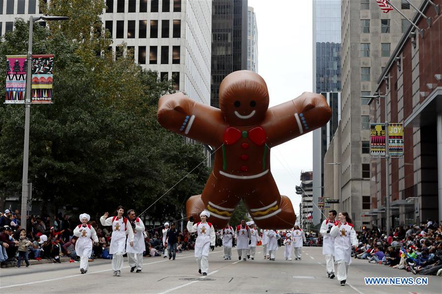 What stores are open thanksgiving canada