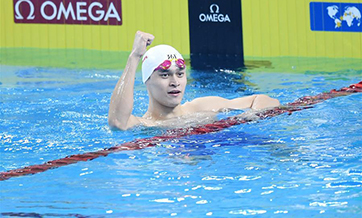 Sun Yang wins 200m freestyle in FINA Champions Swim Series in Beijing