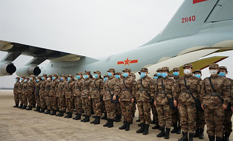 Military medical staff arrive in Wuhan