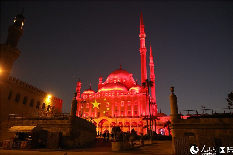 Egypt lights up landmarks with Chinese flag in show of solidarity over coronavirus battle