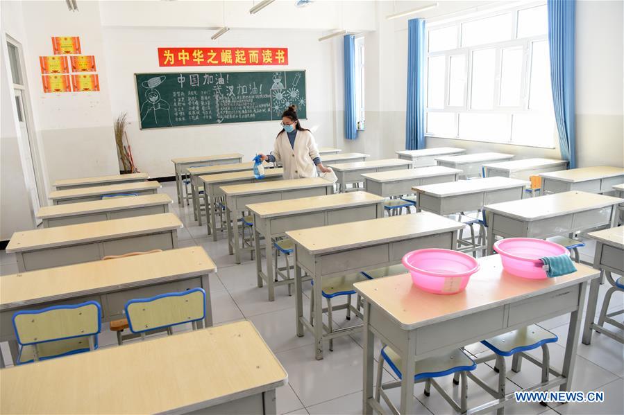 Students in Xinjiang to return to school on March 23