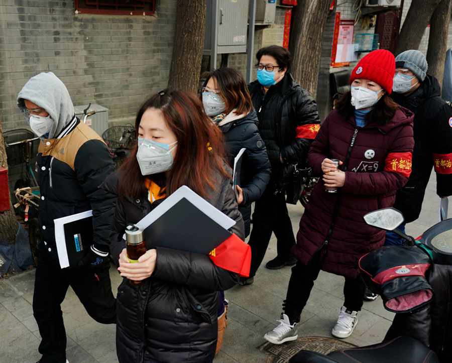 Beijingers stick to their posts despite epidemic outbreak