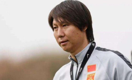 China football coach Li expects to call up more naturalized players, media reports