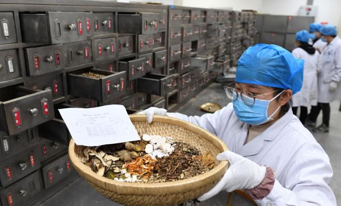 Experts urge more research into TCM use