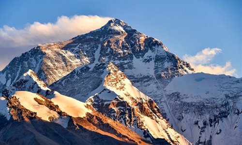 Qomolangma livestream amazes netizens