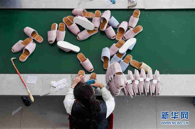 How N China’s Inner Mongolia lifts all county-level regions out of poverty