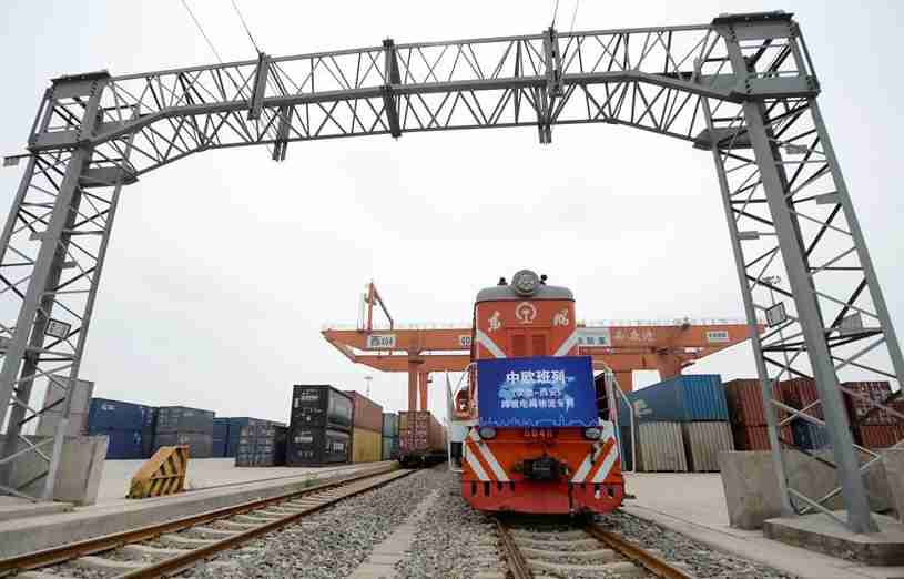Number of China-Europe freight trains hits monthly record