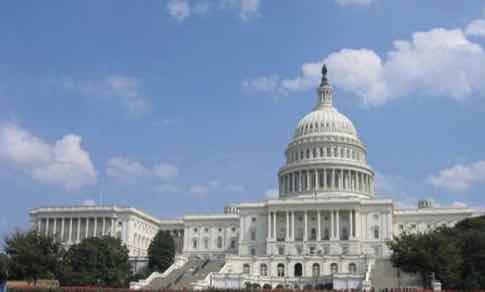 White House coronavirus official calls anti-lockdown protesters' behaviors "devastatingly worrisome"
