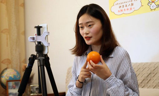 Chinese colleges pick up the pace, offers live broadcast e-commerce major