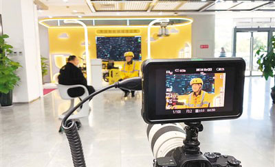 Internet enterprises roll out courses to help merchants amid epidemic