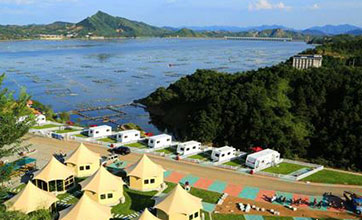 Chinese tourists step away from shopping sprees, gravitate towards in-depth experiences