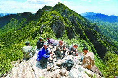 Renovating Jiankou Great Wall with traditional bricks