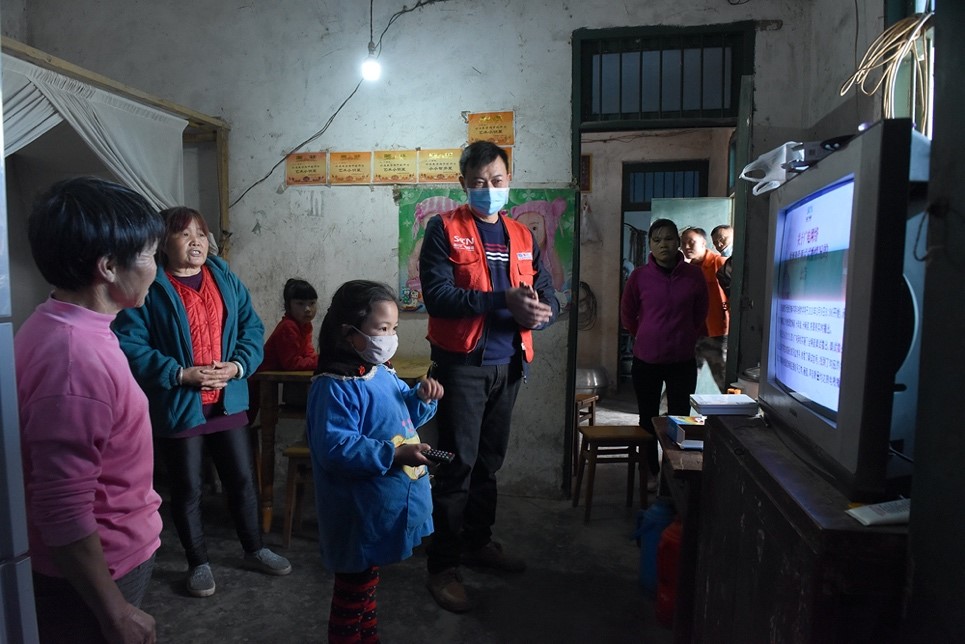 Internet gives a leg up to Tibet’s education