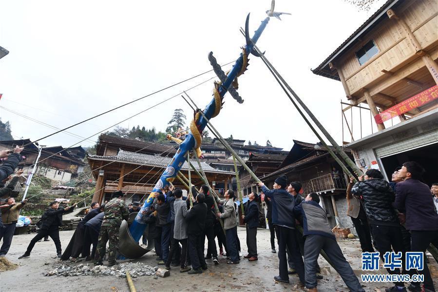 Lianjiang in Guangdong, Rongshui in Guangxi work together to alleviate poverty