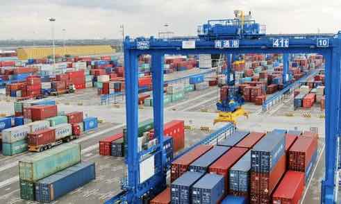 China releases new negative lists for foreign investment