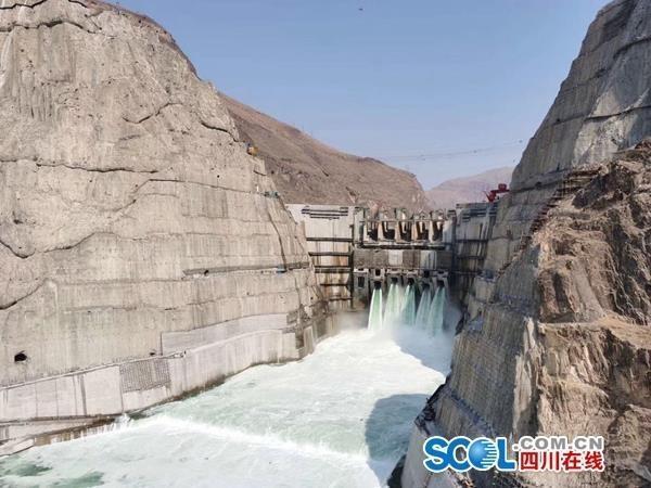 First group of electricity-generation units at Wudongde Hydropower Station go into operation