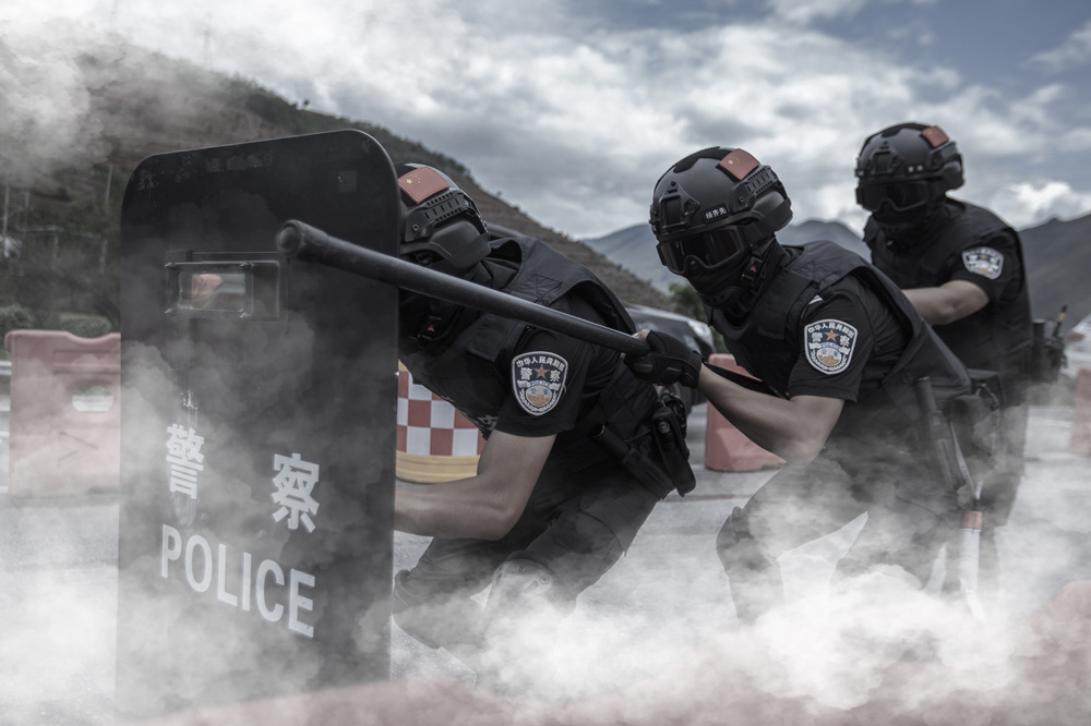 Police, soldiers conduct emergency response and combat drills