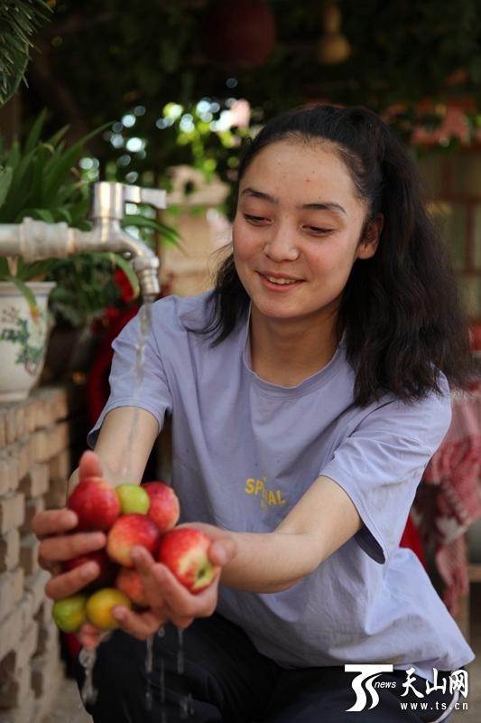 All impoverished households in Xinjiang connected to safe tap supplies