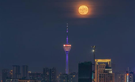 Full moon seen in Chinese cities