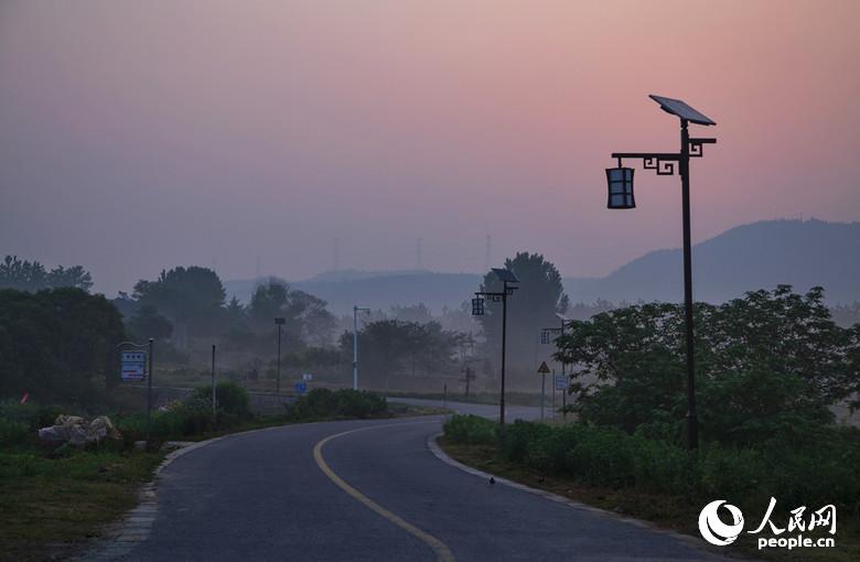 Zigzag mountain road with 38 curves becomes internet sensation