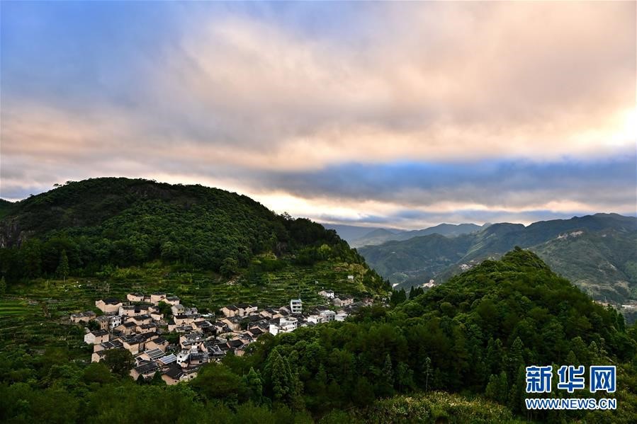 Ancient village in SE China’s Fujian becomes popular tourist destination