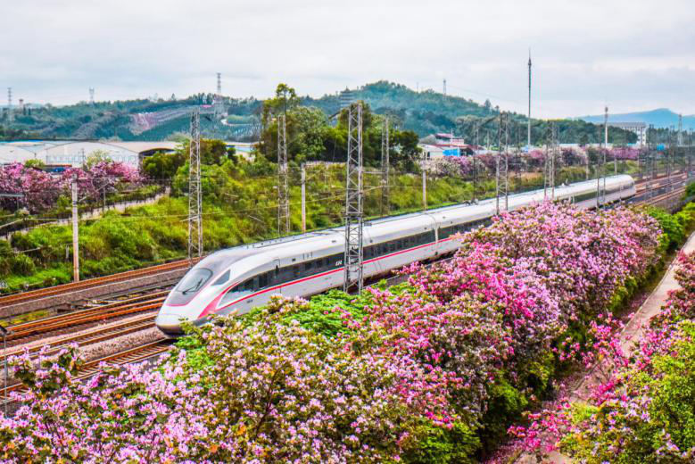 High-speed rail helps S China’s Guangxi fight poverty
