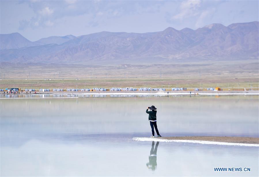 View of Caka Salt Lake in Qinghai, NW China
