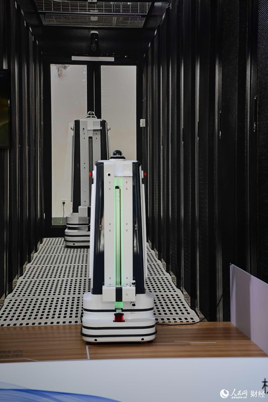 Visitors get glimpse of cutting-edge products at 2020 CIFTIS in Beijing