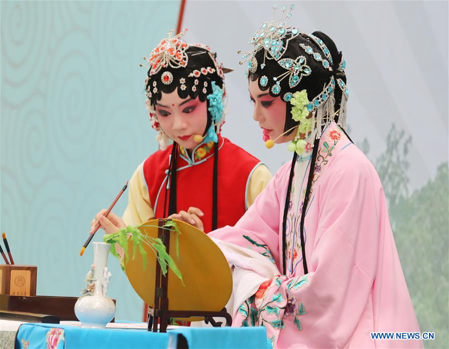 Kunqu contest for children held in Suzhou, Jiangsu