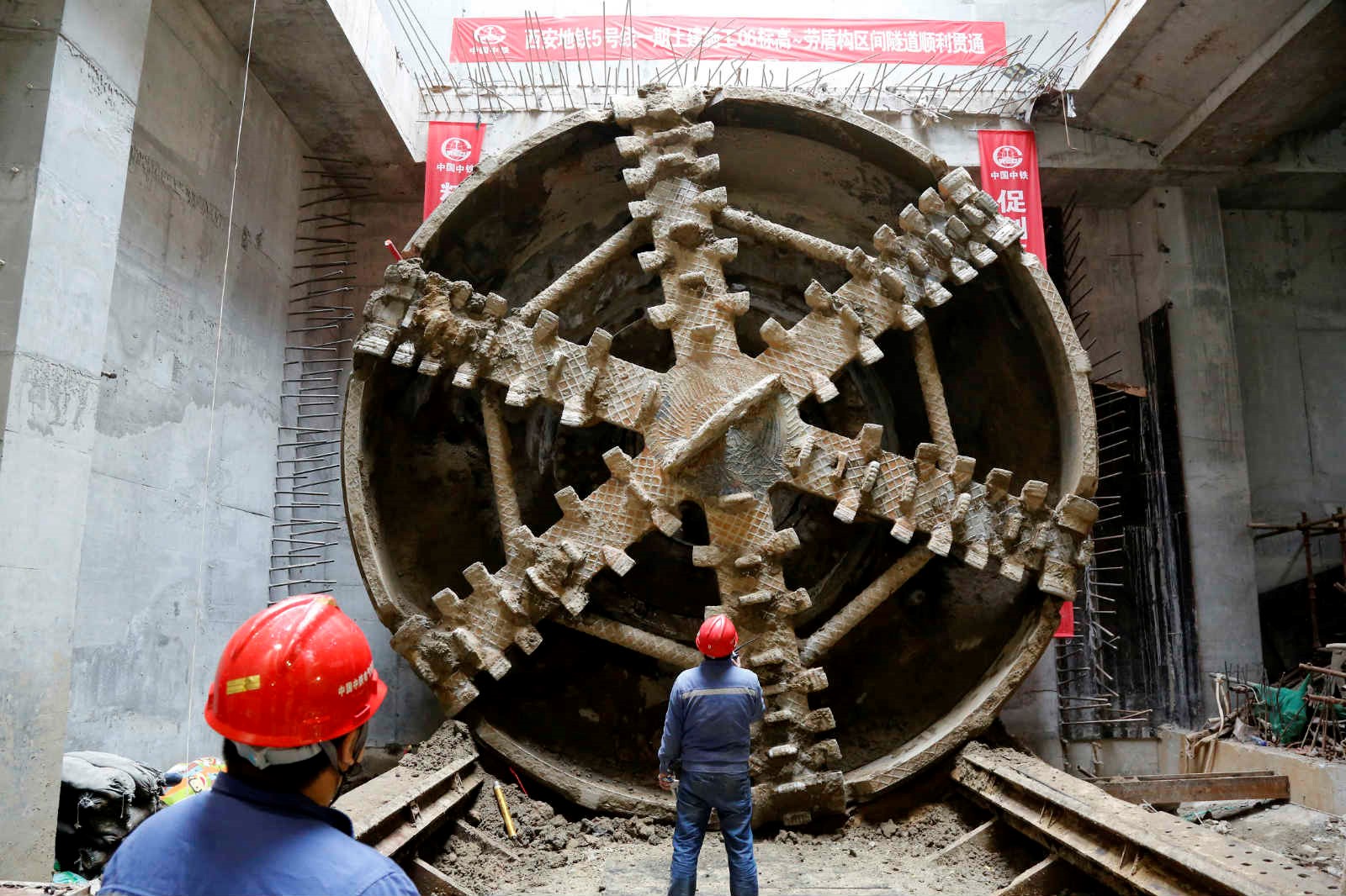 Subway brings vitality to northern Xi'an