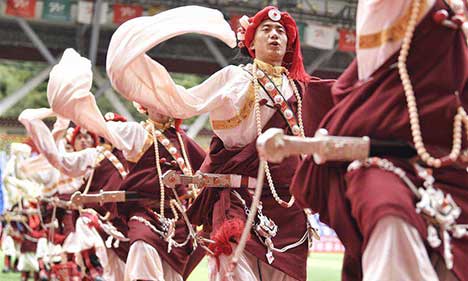 Festive ceremony held to celebrate 70th anniv. of founding of Ganzi Tibetan Autonomous Prefecture