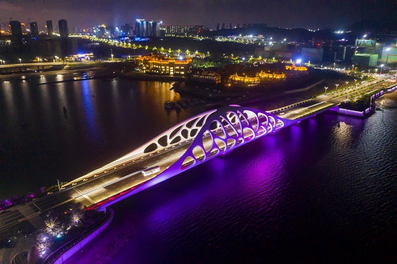 Qingdao's Xihai'an New Area drives maritime economy with technological innovation